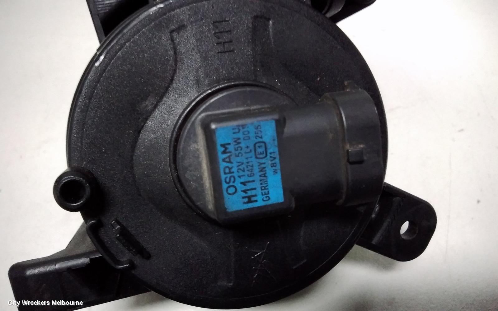 AUDI A4 LEFT INDICATOR/FOG/SIDE, BUMPER FOGLAMP, B8 8K, 02/2008 - 06/2012