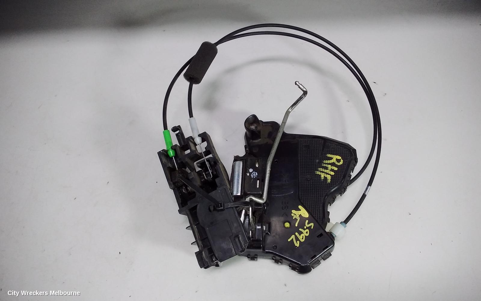 TOYOTA HIACE DOOR/BOOT/GATE LOCK, RIGHT FRONT DOOR LOCK, TRH/KDH, 03/2005 - 04/2019