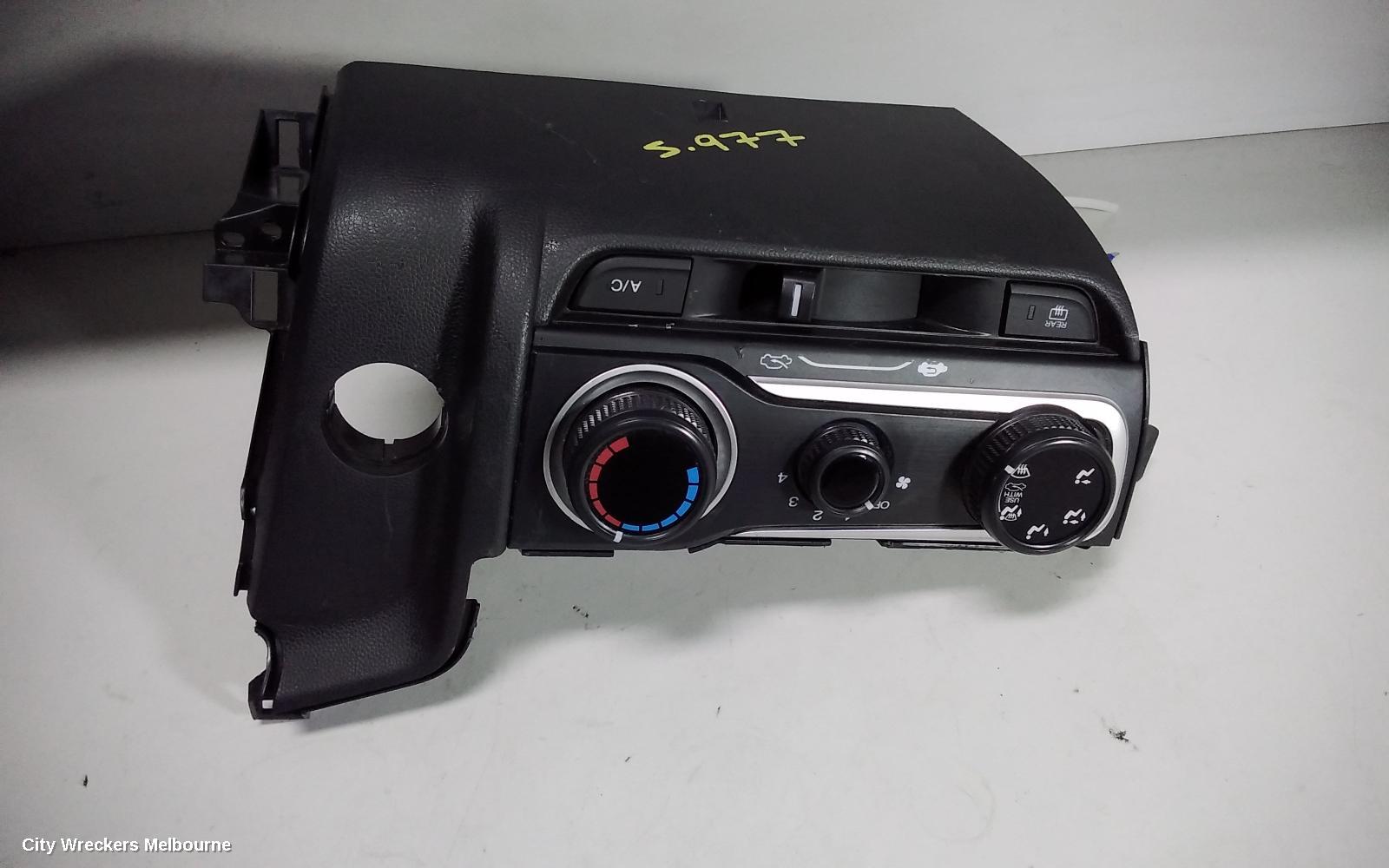 HONDA JAZZ HEATER/AC CONTROLS, GK/GF, NON CLIMATE CONTROL TYPE, 07/2014 ONWARDS