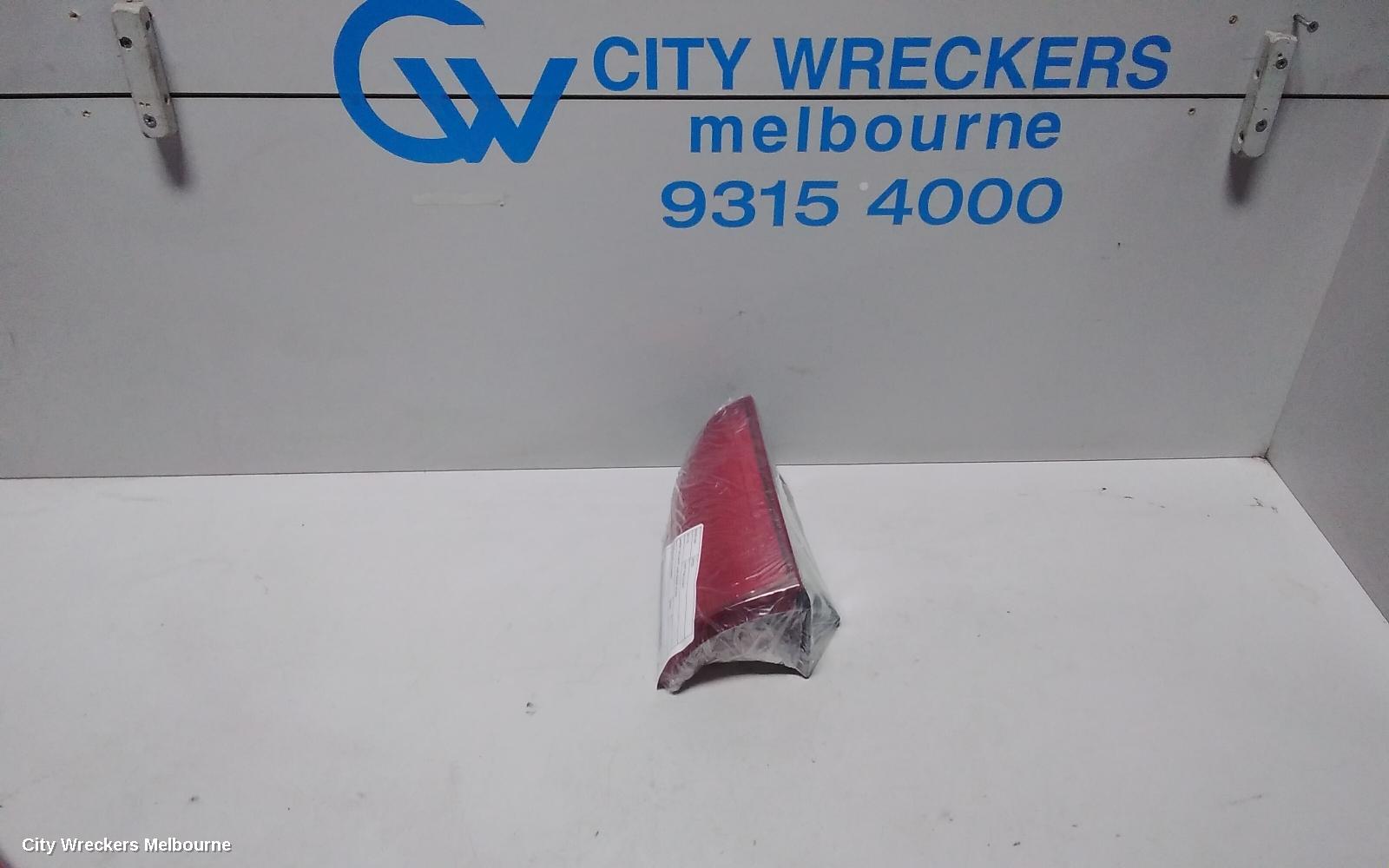 MERCEDES VITO LEFT TAILLIGHT, UPPER TAILGATE, 639, 04/2004 - 02/2015