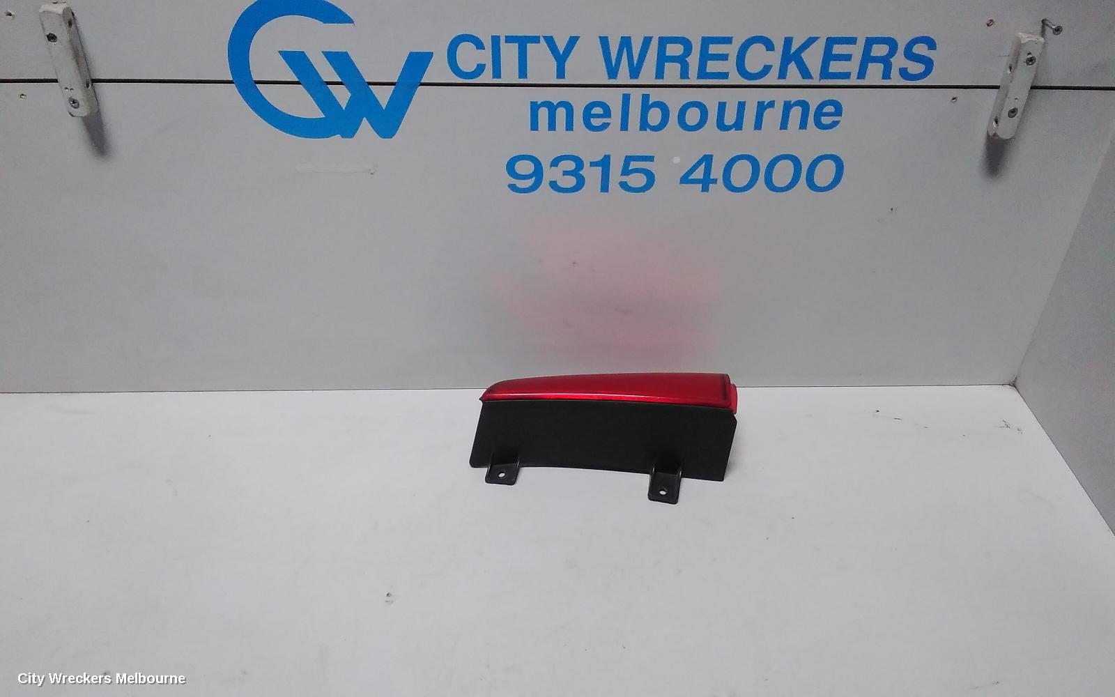 MERCEDES VITO RIGHT TAILLIGHT, UPPER TAILGATE, 639, 04/2004 - 02/2015
