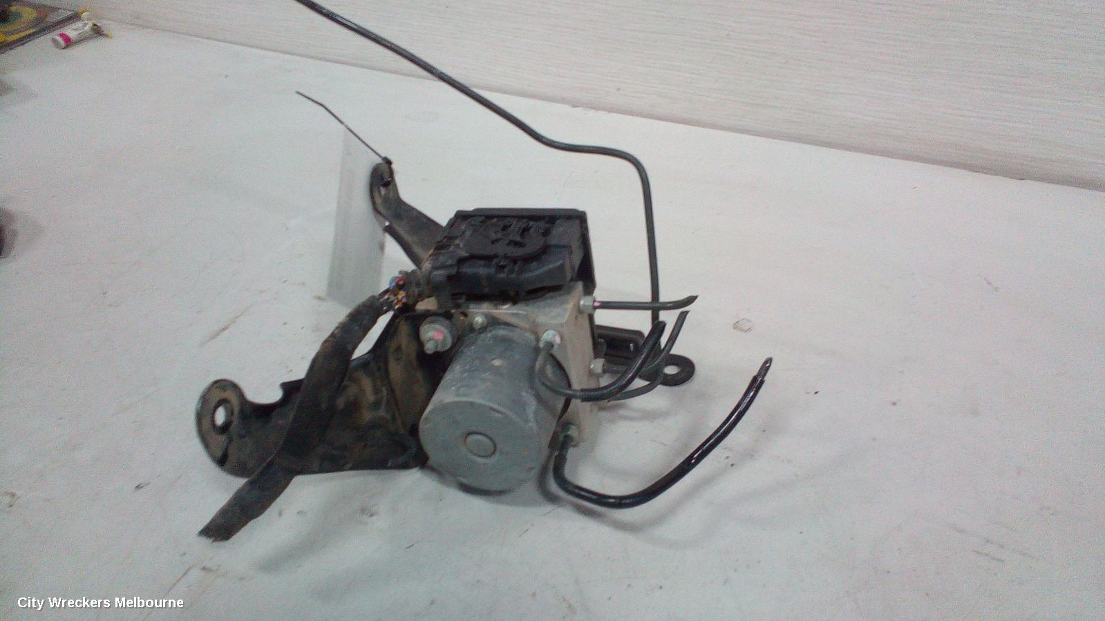 NISSAN NAVARA ABS PUMP/MODULATOR, D22, 12/2001 - 08/2015