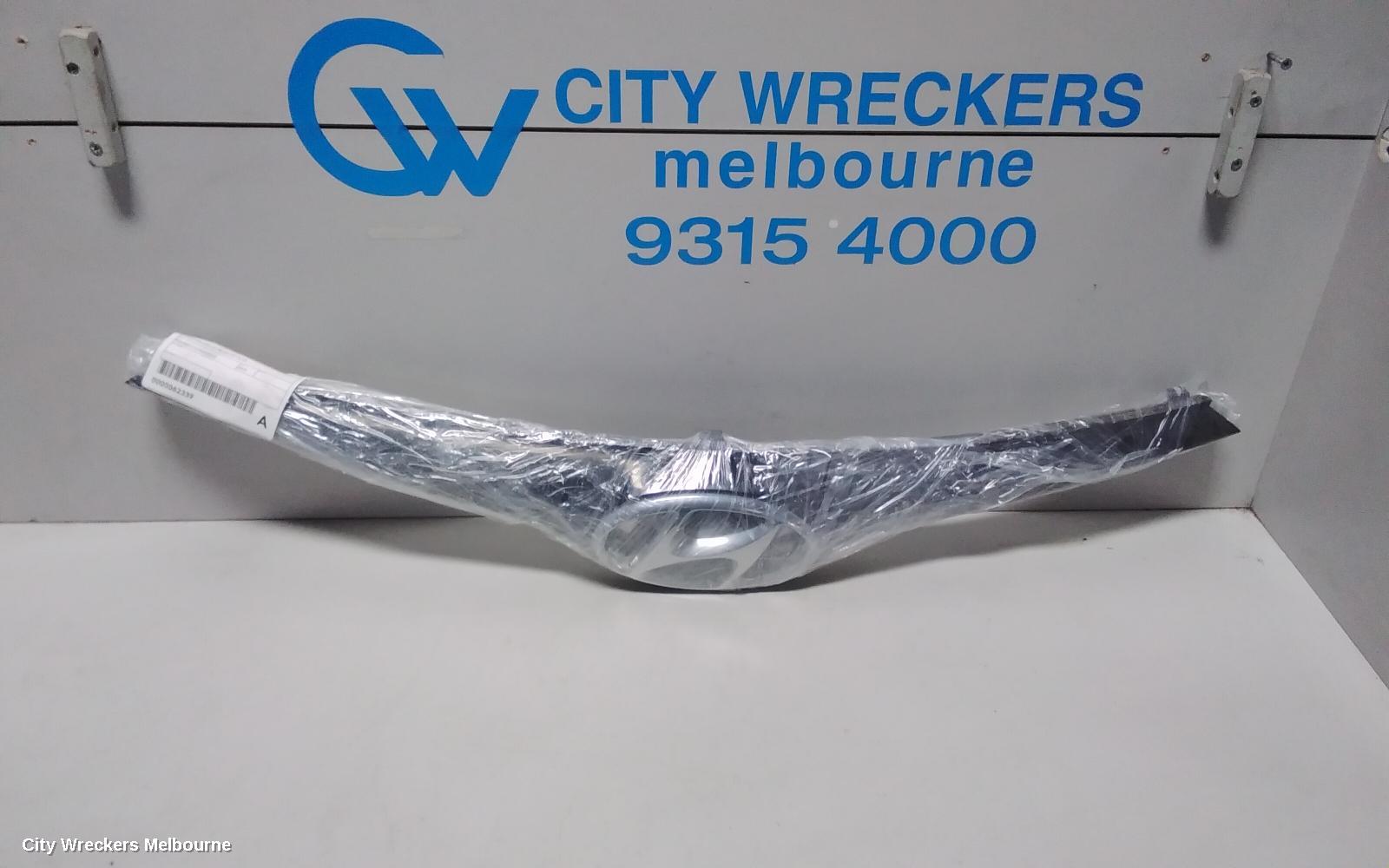 HYUNDAI I20 GRILLE, RADIATOR GRILLE, PB, 03/2012 - 12/2015