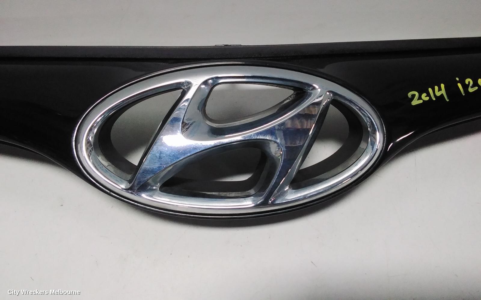 HYUNDAI I20 GRILLE, RADIATOR GRILLE, PB, 03/2012 - 12/2015