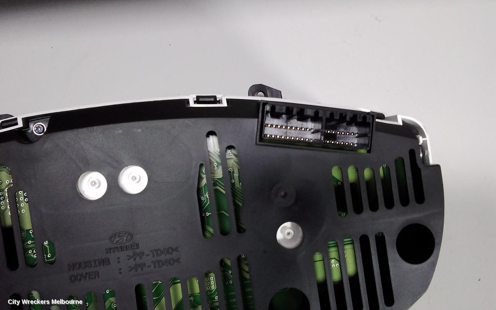 HYUNDAI I20 INSTRUMENT CLUSTER, INSTRUMENT CLUSTER, 1.4, MANUAL T/M TYPE, PB, 10/2010 - 12/2015