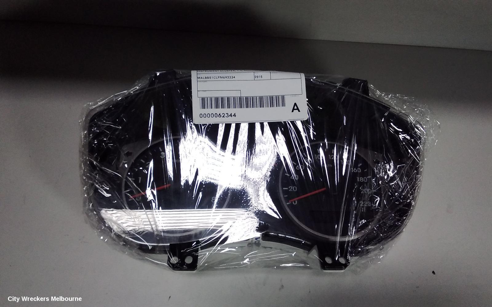 HYUNDAI I20 INSTRUMENT CLUSTER, INSTRUMENT CLUSTER, 1.4, MANUAL T/M TYPE, PB, 10/2010 - 12/2015