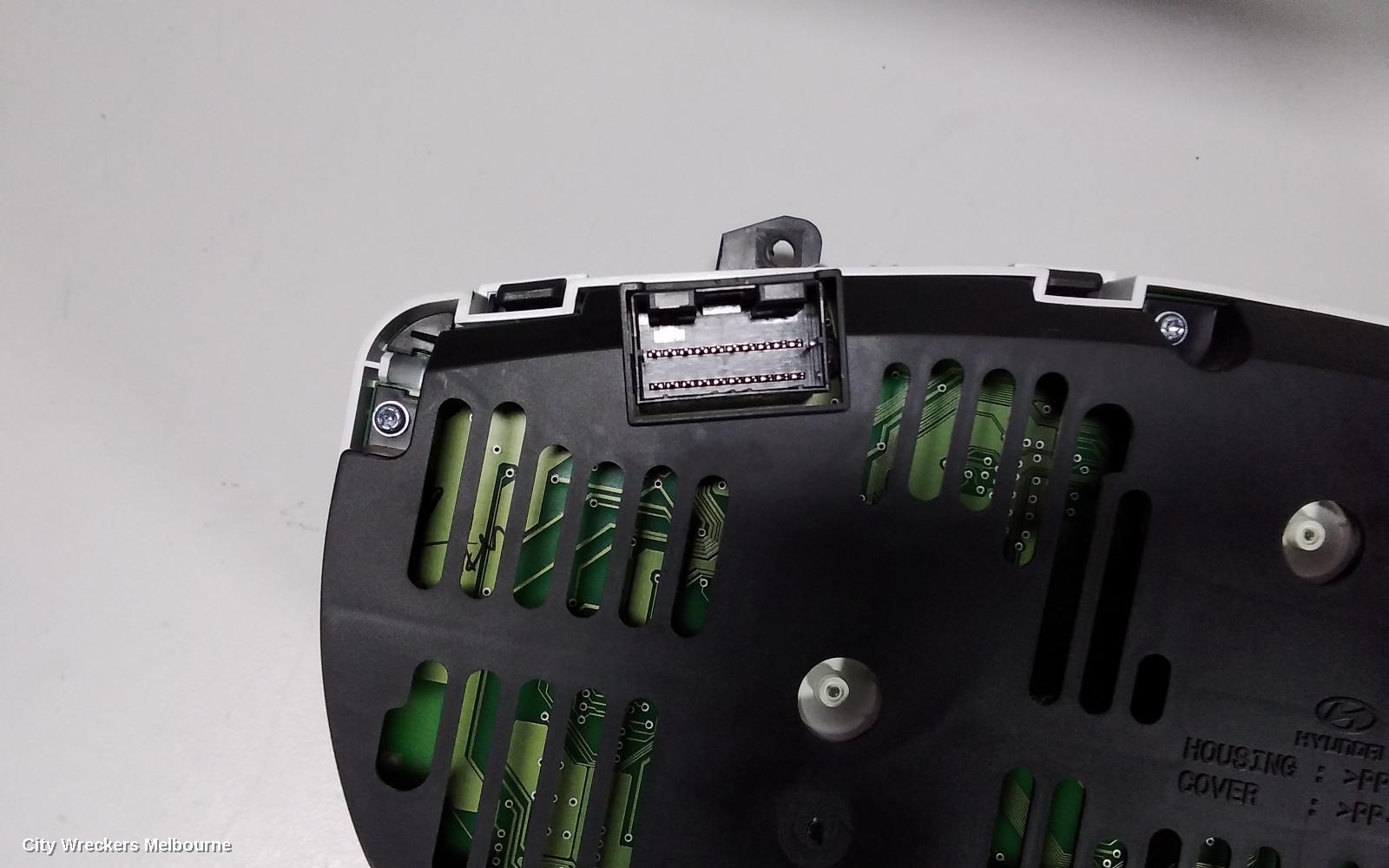 HYUNDAI I20 INSTRUMENT CLUSTER, INSTRUMENT CLUSTER, 1.4, MANUAL T/M TYPE, PB, 10/2010 - 12/2015