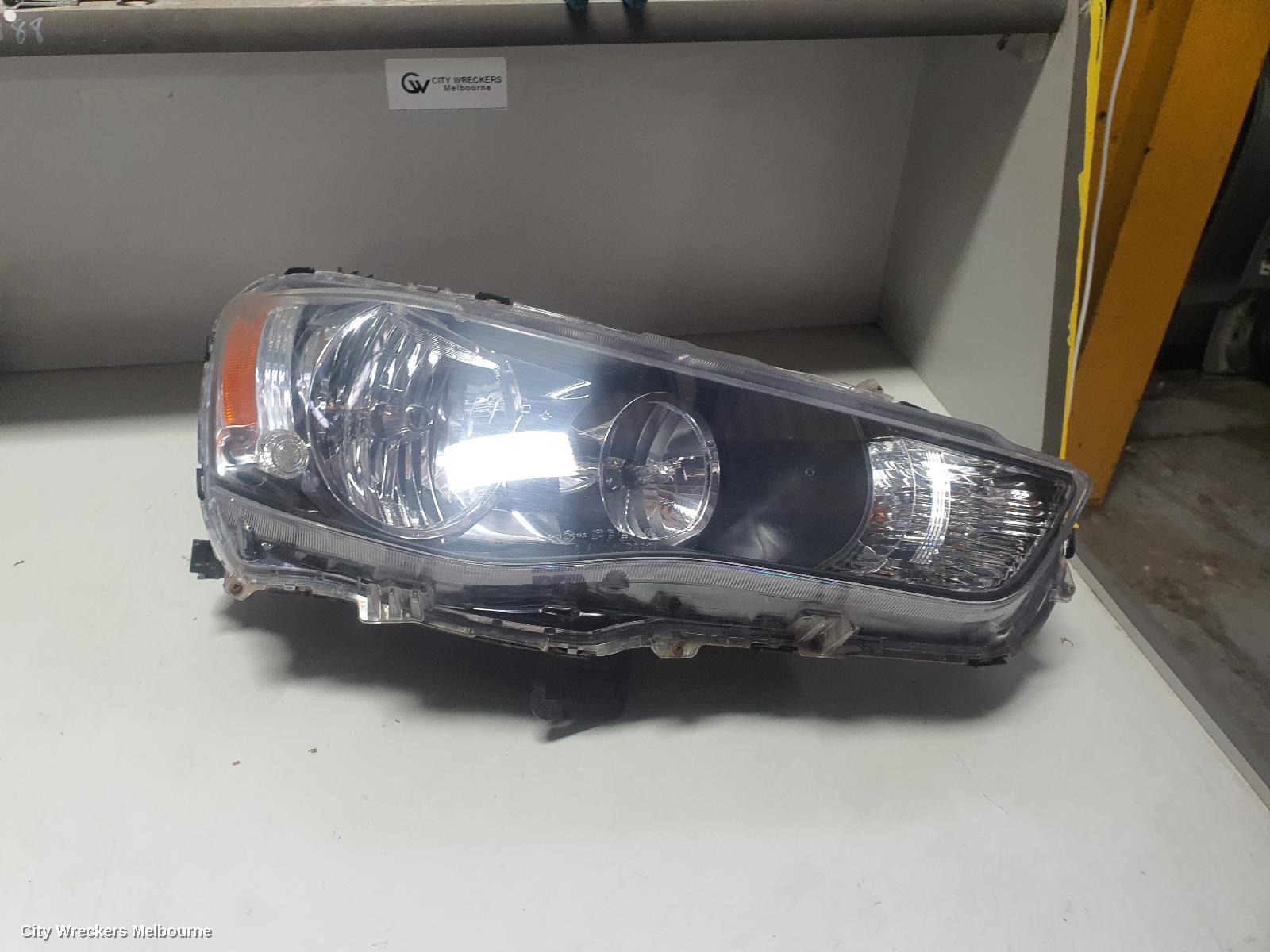 MITSUBISHI OUTLANDER RIGHT HEADLAMP, ZH, HALOGEN TYPE, 09/2009 - 10/2012