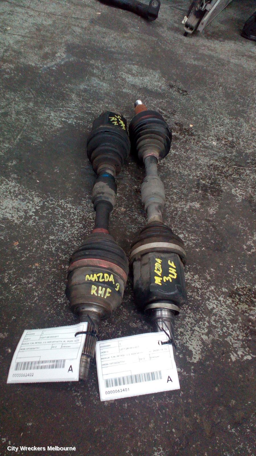 MAZDA 3 LEFT DRIVESHAFT, MANUAL T/M, PETROL, 2.0, NON SKYACTIV, BL, 04/2009 - 10/2013