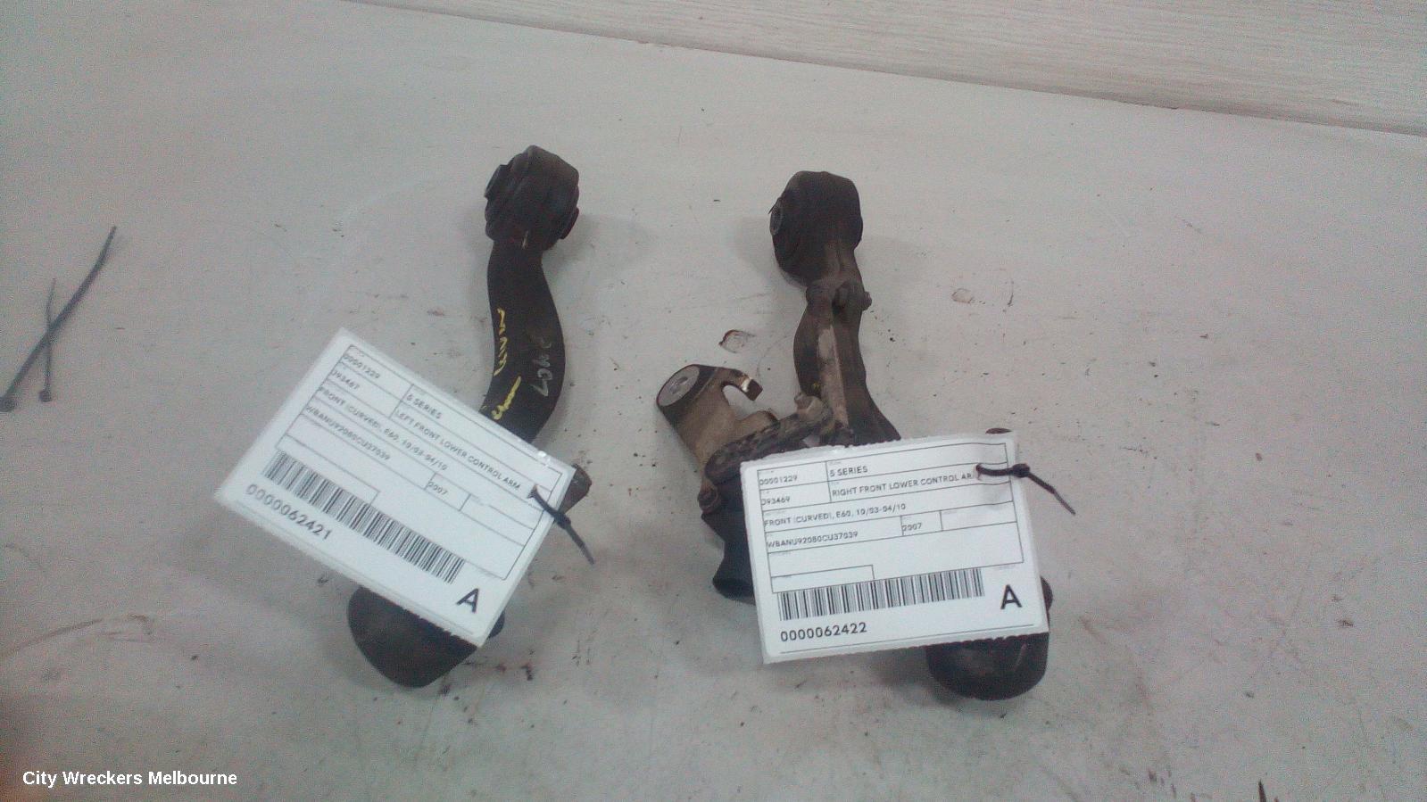 BMW 5 SERIES RIGHT FRONT LOWER CONTROL ARM, FRONT (CURVED), E60, 10/2003 - 04/2010