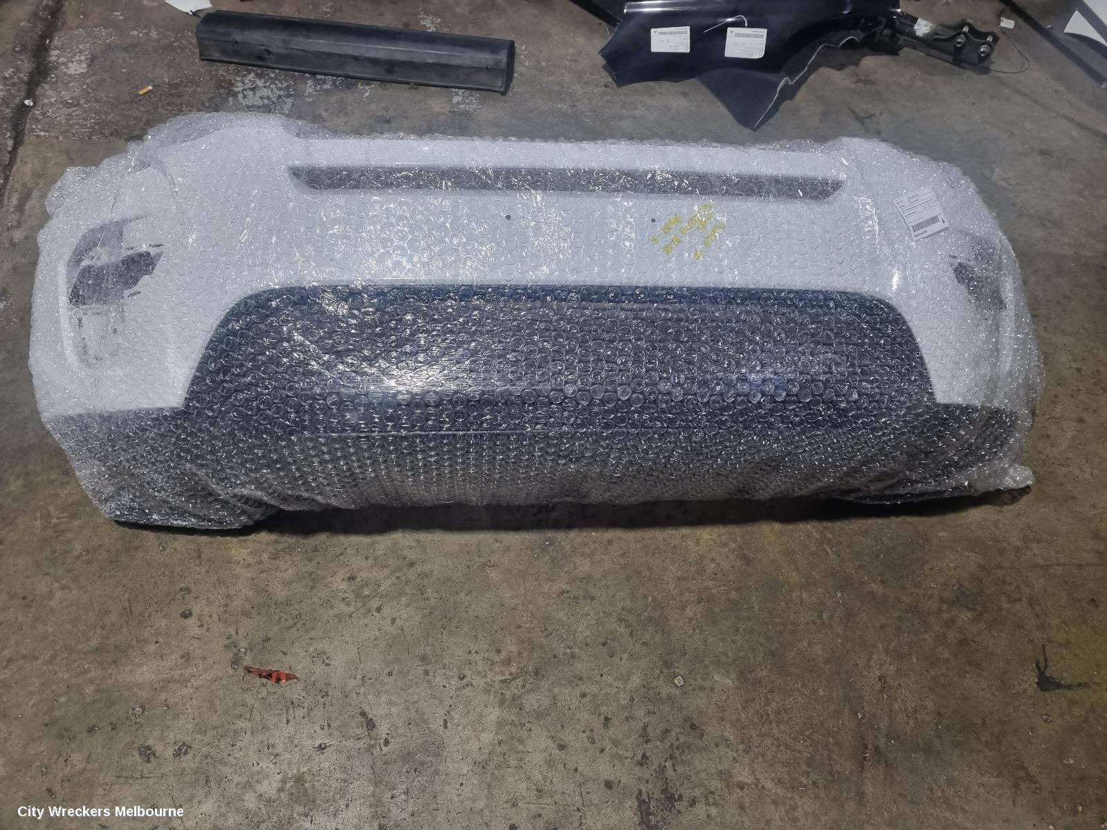 LAND ROVER DISCOVERY SPORT FRONT BUMPER, L550, NON PARK SENSOR, W/ HEADLAMP WASHER TYPE, 01/2015 - 06/2019