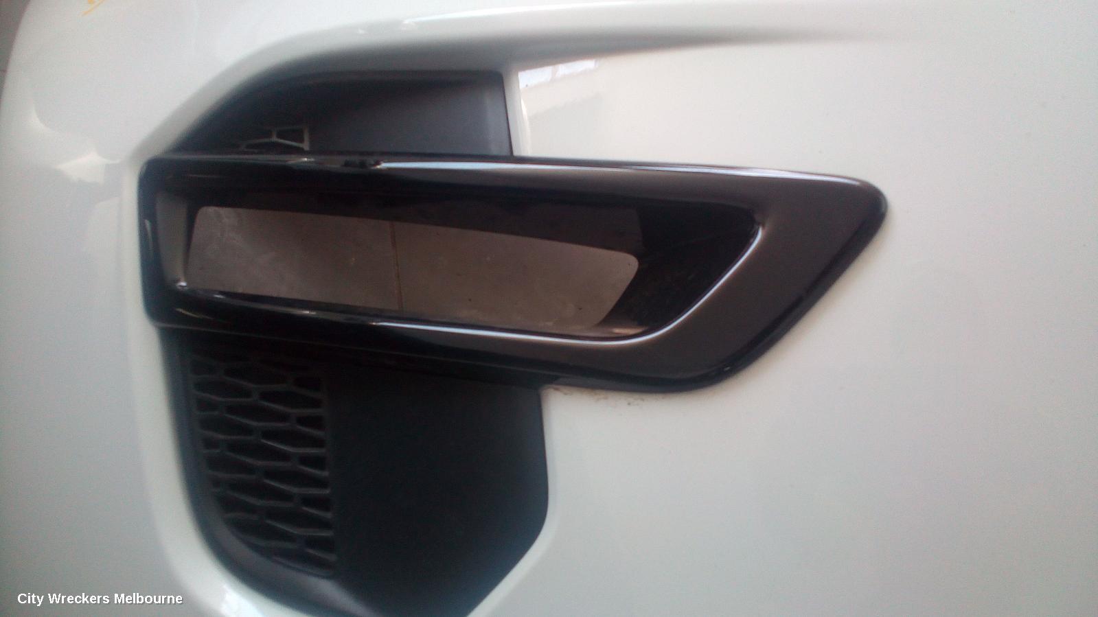 LAND ROVER DISCOVERY SPORT FRONT BUMPER, L550, NON PARK SENSOR, W/ HEADLAMP WASHER TYPE, 01/2015 - 06/2019