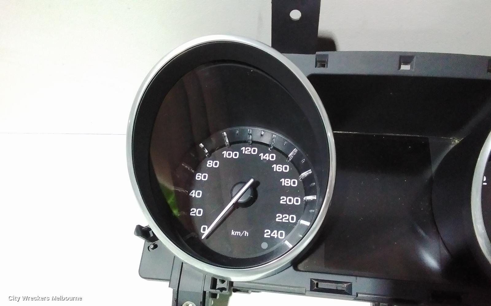 LAND ROVER DISCOVERY SPORT INSTRUMENT CLUSTER, DIESEL, AUTO T/M, L550, 01/2015 - 06/2019