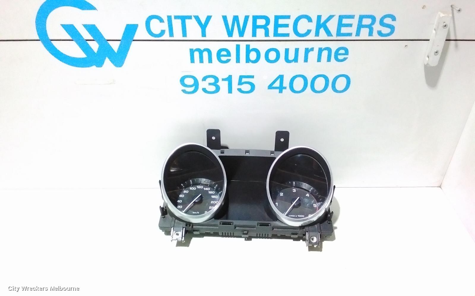 LAND ROVER DISCOVERY SPORT INSTRUMENT CLUSTER, DIESEL, AUTO T/M, L550, 01/2015 - 06/2019