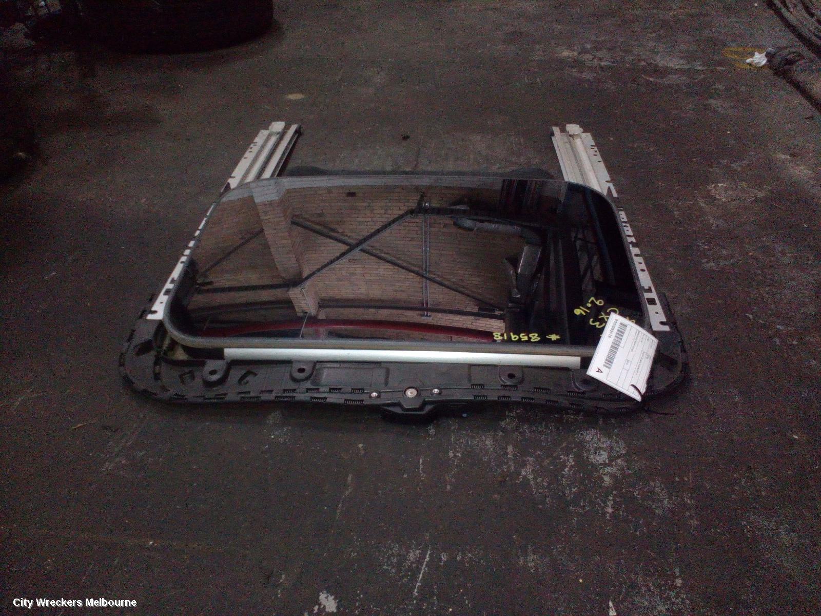 MAZDA CX3 ROOF GLASS/SUNROOF/T, DK, 03/2015 ONWARDS