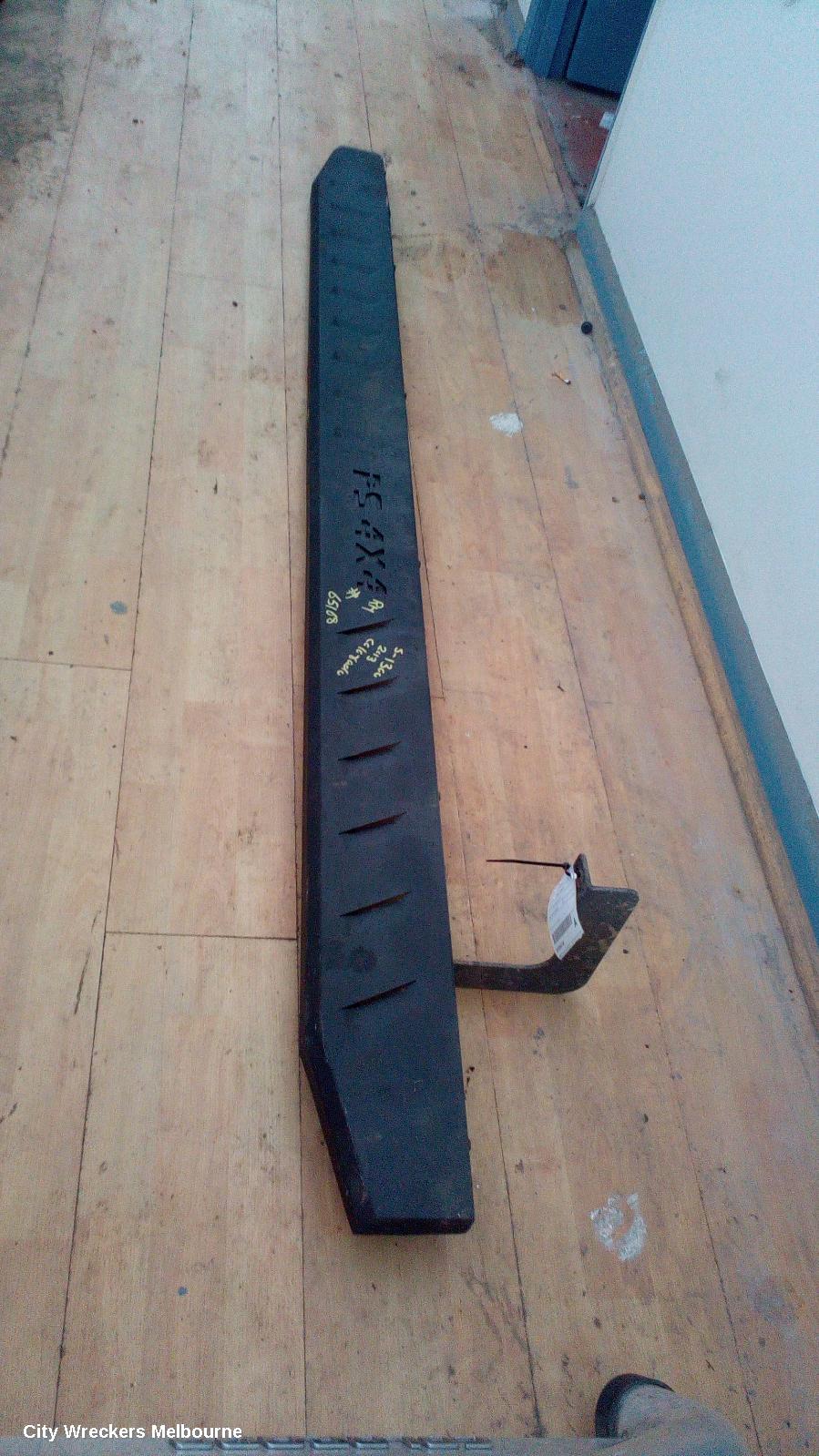 HOLDEN COLORADO SIDE STEP/SKIRT, RG, RH SIDE, DUAL CAB, 01/2012 ONWARDS