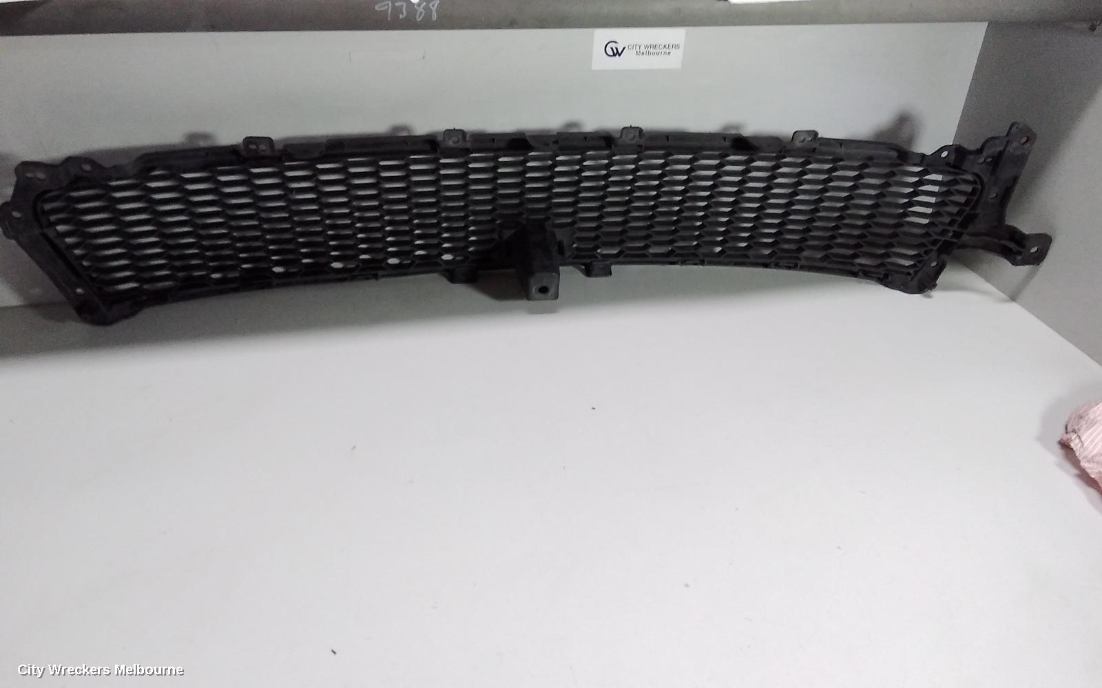 MITSUBISHI OUTLANDER GRILLE, BUMPER GRILLE, ZH, 09/2009 - 10/2012