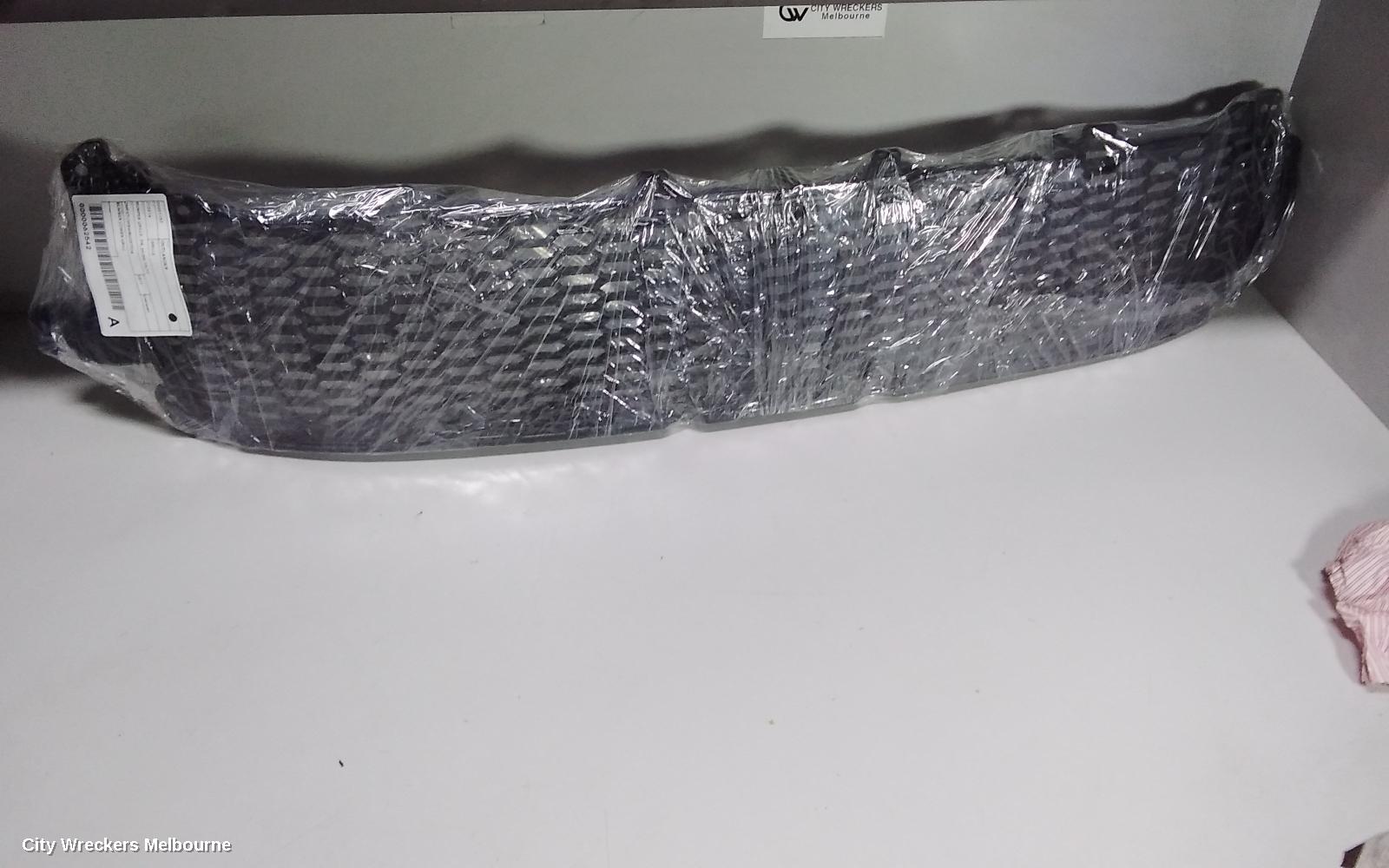 MITSUBISHI OUTLANDER GRILLE, BUMPER GRILLE, ZH, 09/2009 - 10/2012