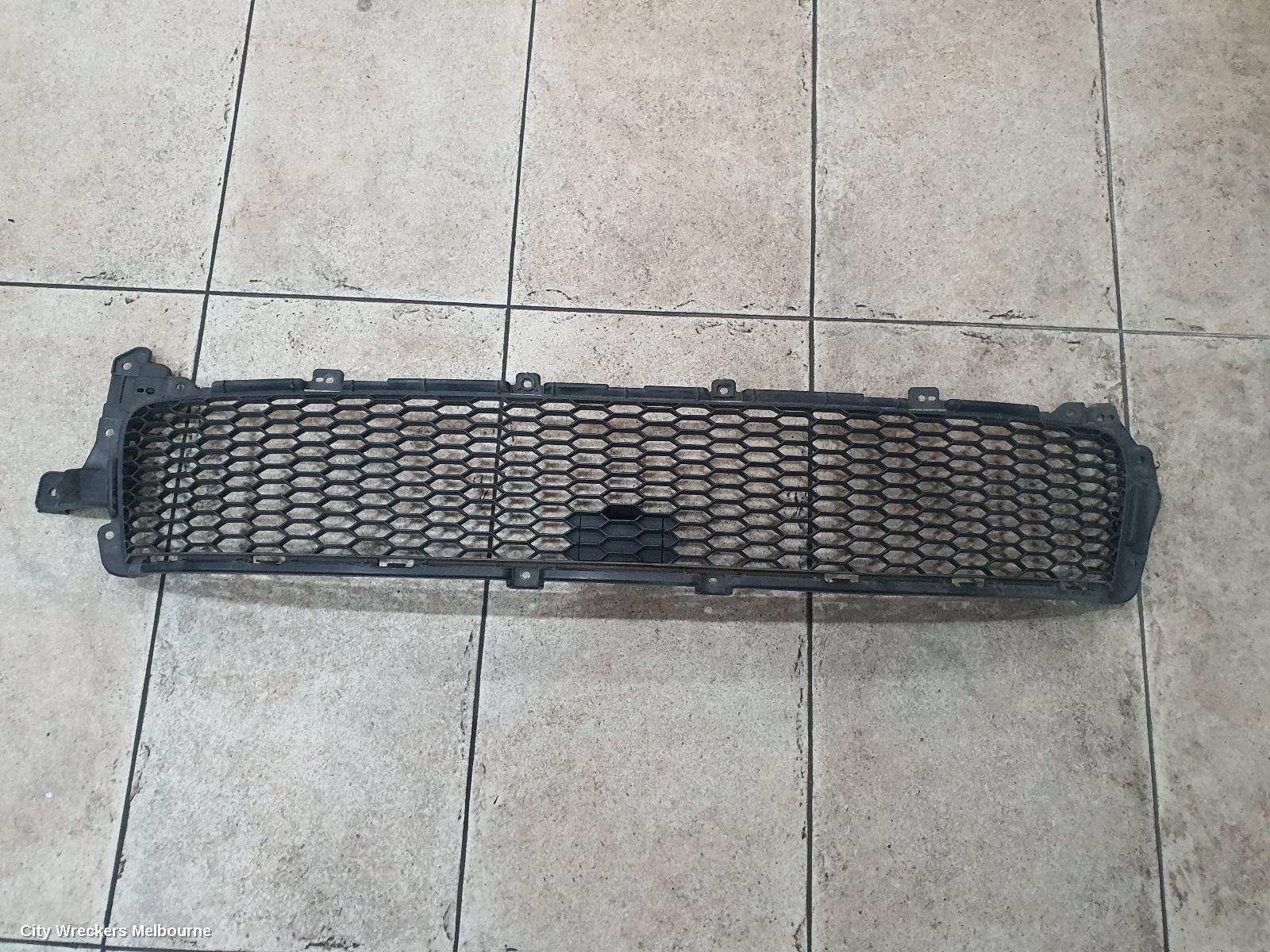 MITSUBISHI OUTLANDER GRILLE, BUMPER GRILLE, ZH, 09/2009 - 10/2012