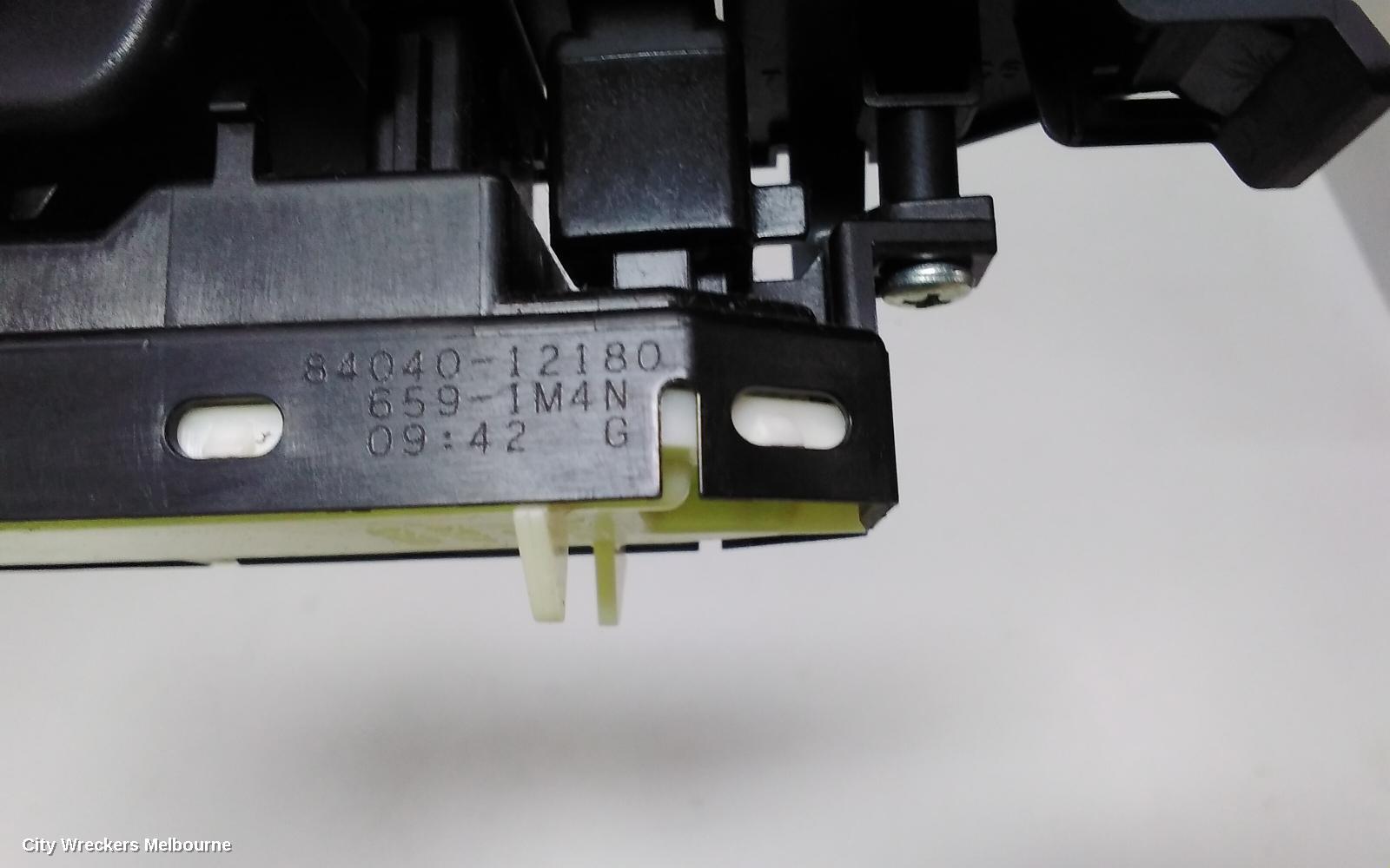 TOYOTA COROLLA PWR DR WIND SWITCH, RH FRONT (MASTER SWITCH), ZRE182R, HATCH, LEVIN ZR (S PACKAGE), 03/2015 - 06/2018