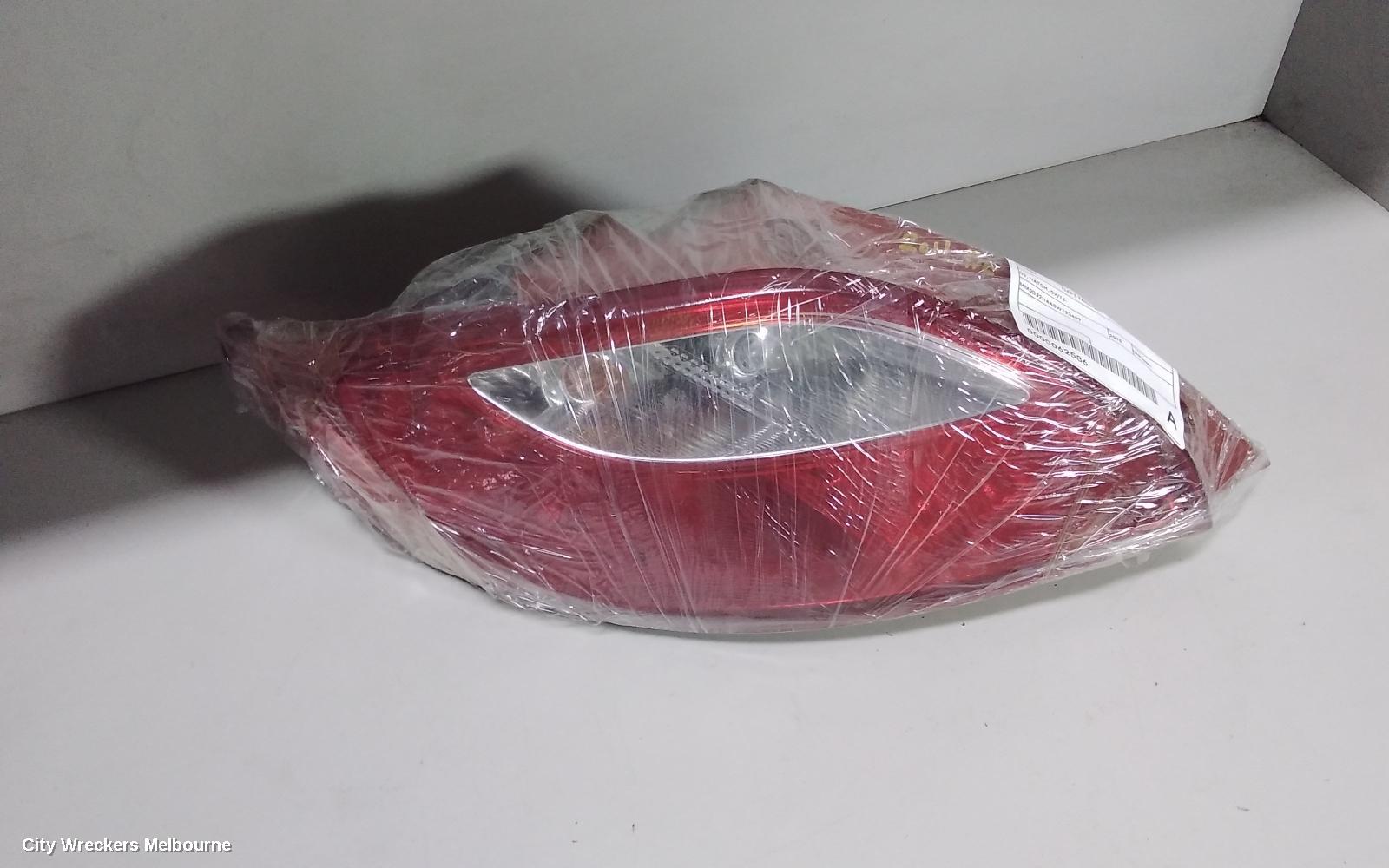 MAZDA 2 LEFT TAILLIGHT, DJ, HATCH, HALOGEN TYPE, 09/2014 ONWARDS