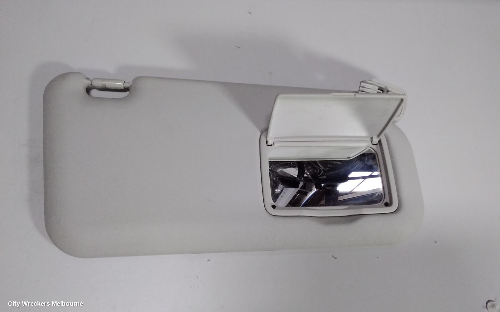 MAZDA 2 SUNVISOR, DE SERIES, LH SIDE, 09/2007 - 09/2014