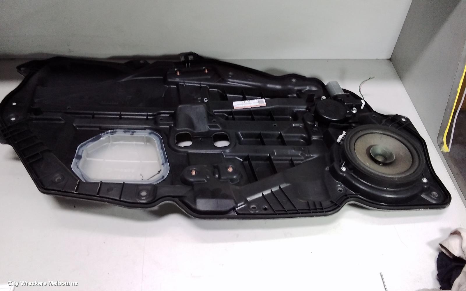MAZDA 2 LEFT FRONT WINDOW REG/MOTOR, DE SERIES, POWER, 5DR HATCH, 09/2007 - 09/2014