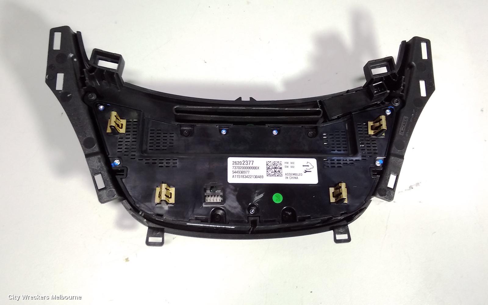 HOLDEN INSIGNIA HEATER/AC CONTROLS, GA, 02/2015 - 01/2017