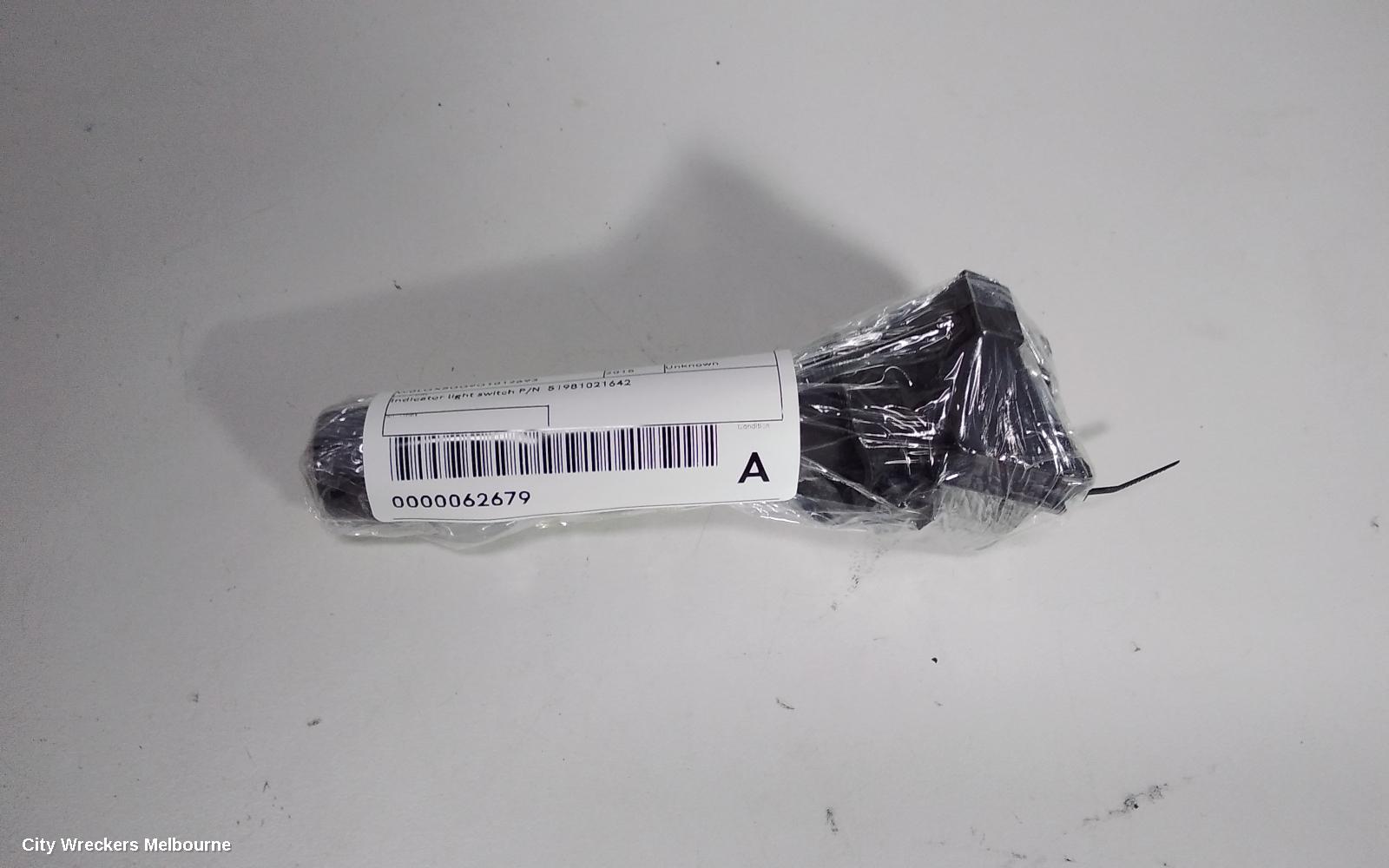 HOLDEN INSIGNIA COMBINATION SWITCH, GA, 02/2015 - 01/2017