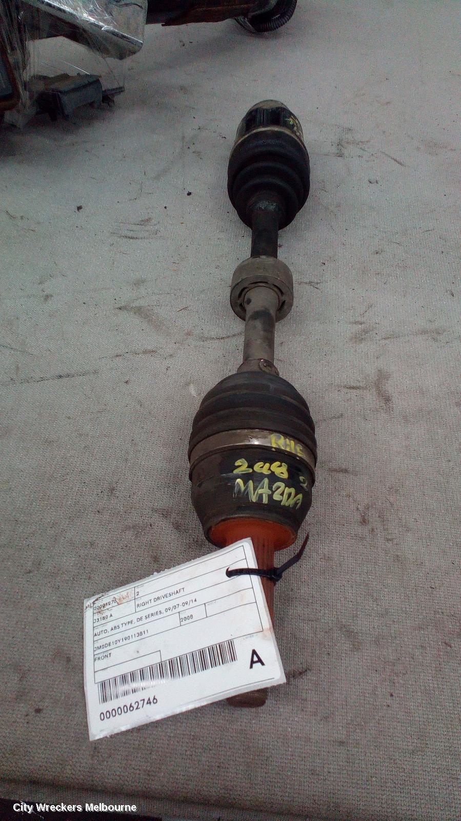 MAZDA 2 RIGHT DRIVESHAFT, AUTO, ABS TYPE, DE SERIES, 09/2007 - 09/2014