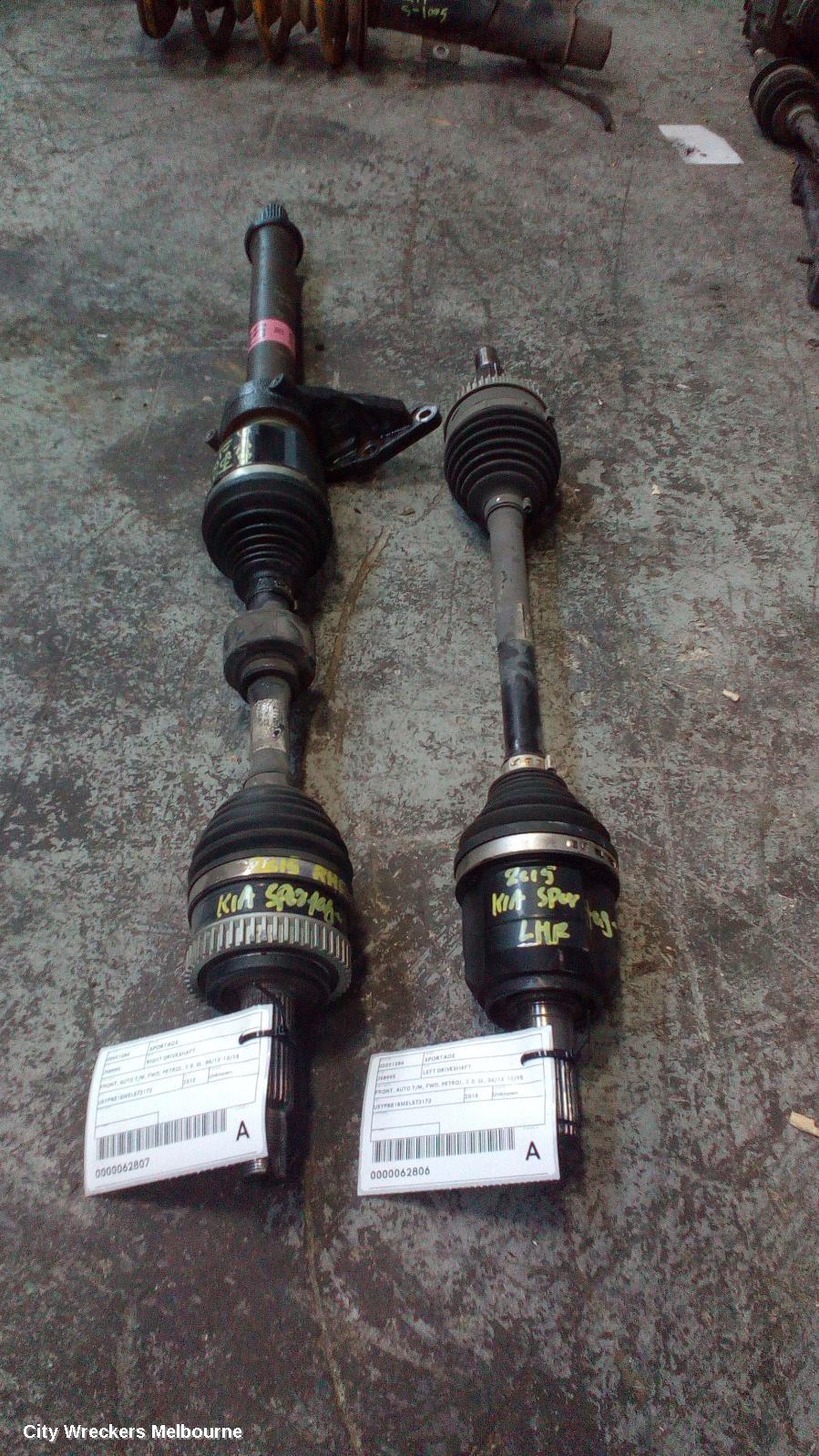 KIA SPORTAGE RIGHT DRIVESHAFT, FRONT, AUTO T/M, FWD, PETROL, 2.0, SL, 06/2013 - 10/2015