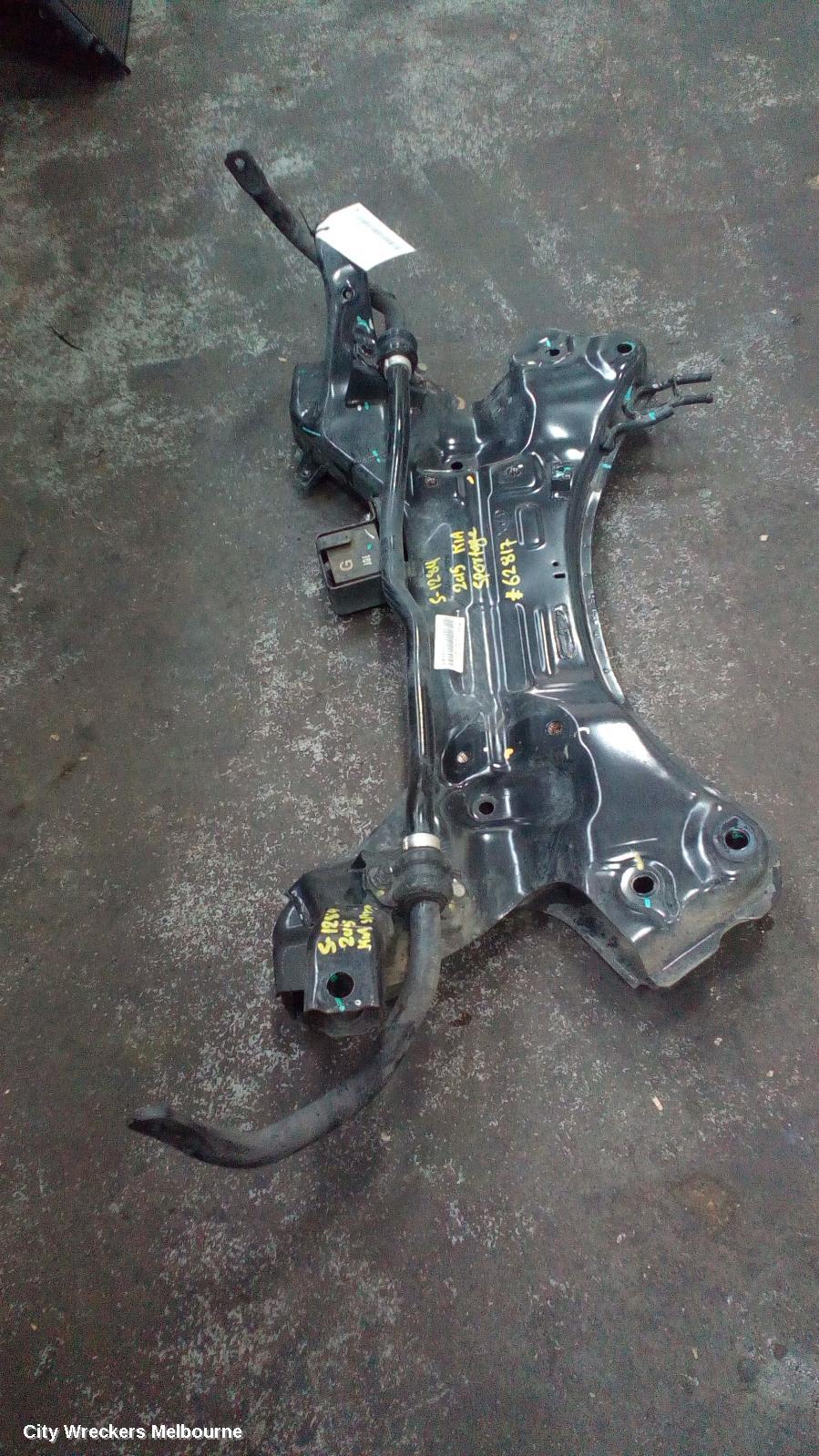 KIA SPORTAGE FRT XMEMBER/CRADLE, SL, 2.0, CROSSMEMBER, 05/2010 - 10/2015