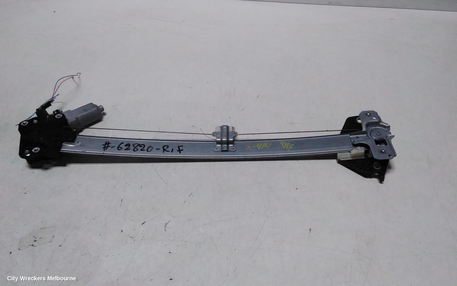 HONDA CRV RIGHT FRONT WINDOW REG/MOTOR, POWER, RE, 03/2007 - 10/2012