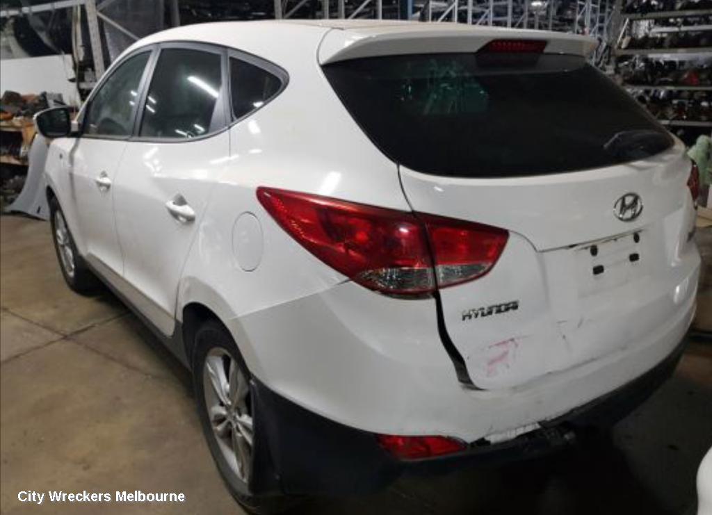 HYUNDAI IX35 REAR SPOILER, LM SERIES, 11/2009 - 09/2013