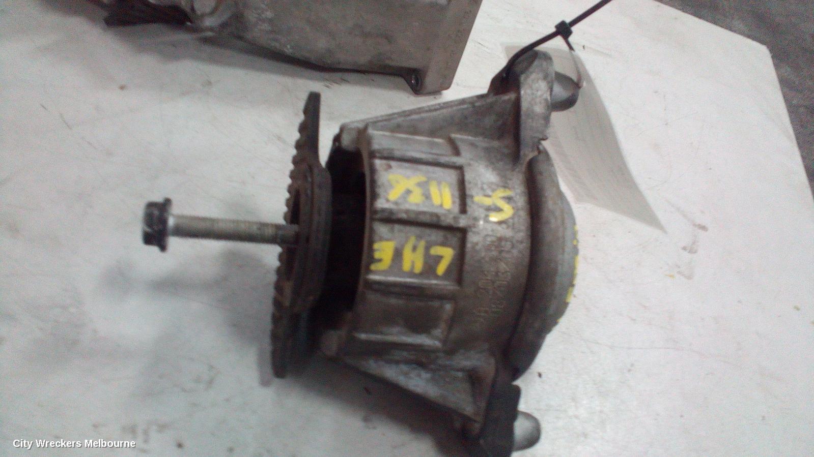 MERCEDES C CLASS MOUNT, LH SIDE, PETROL, 1.8, S/CHARGED, W204, C180K, 271.952 CODE, 07/2007 - 12/2009
