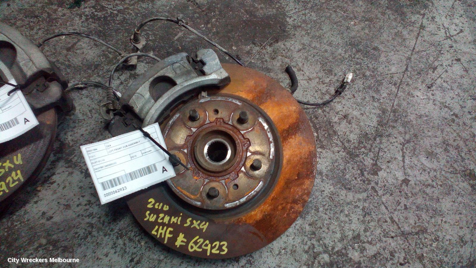 SUZUKI SX4 LEFT FRONT HUB ASSEMBLY, 01/2007 - 01/2014