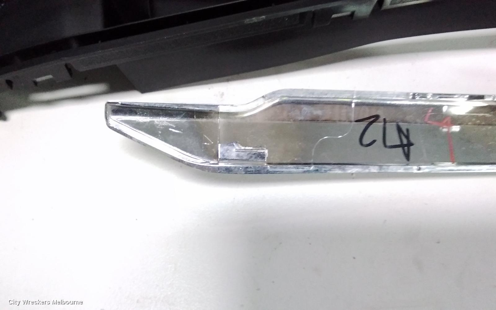 NISSAN XTRAIL, T32, 03/2014 - 07/2022, LOWER GRILL : 62962