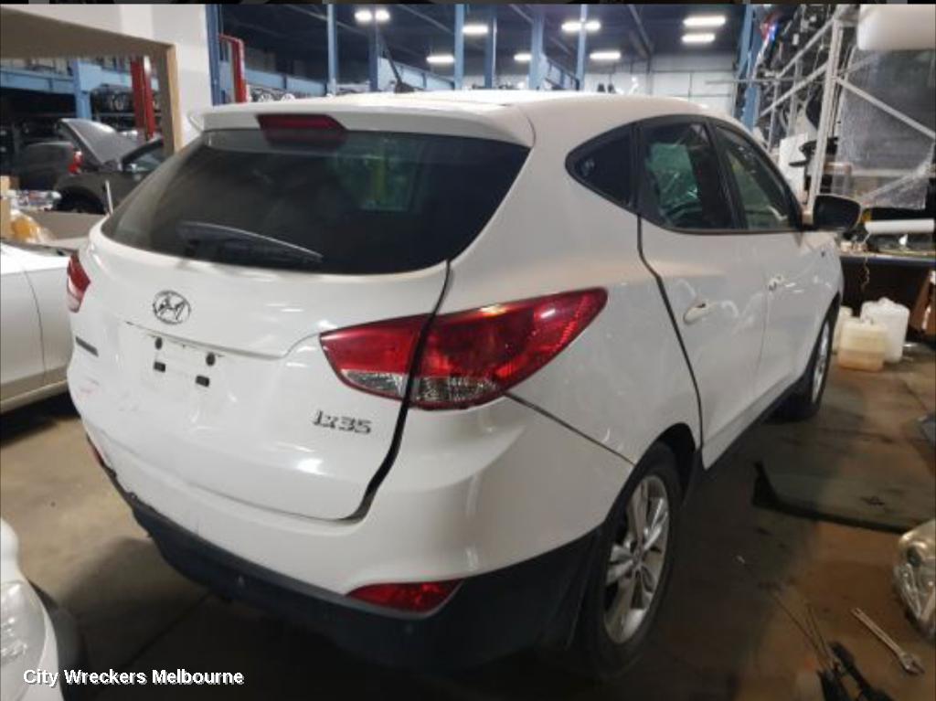 HYUNDAI IX35 REAR SPOILER, LM SERIES, 11/2009 - 09/2013