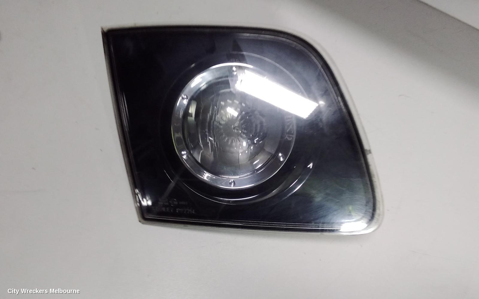 MAZDA 3 REAR GARNISH, BOOTLID LAMP (LH SIDE), BK, 07/2006 - 04/2009