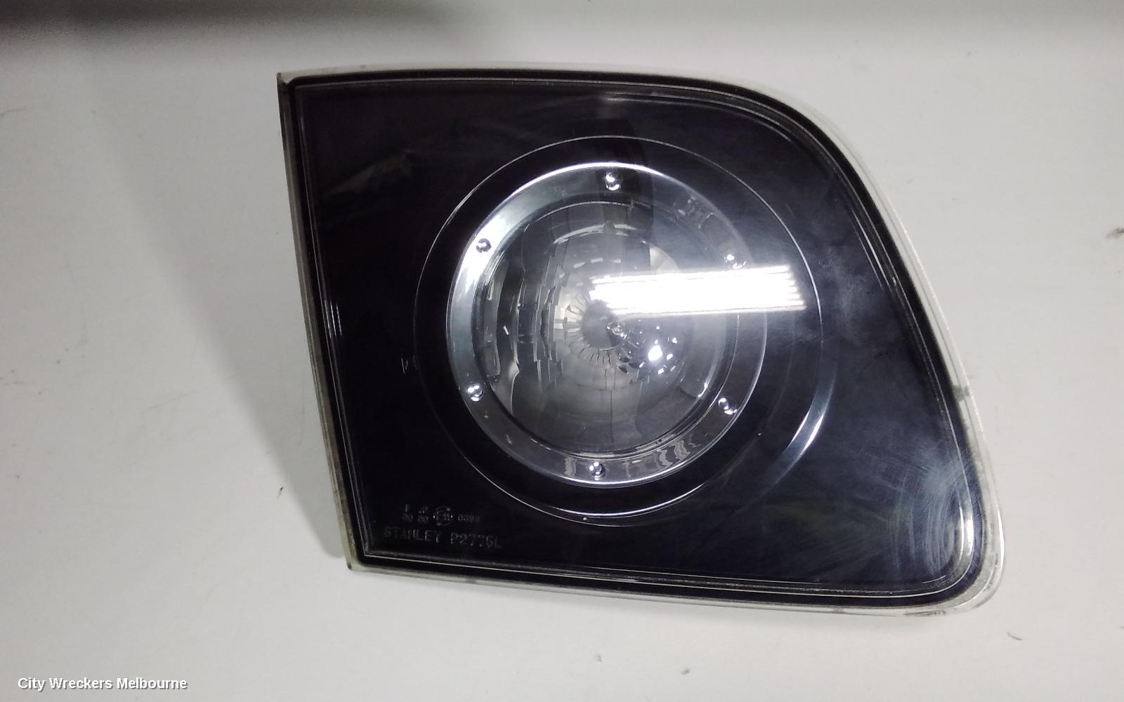 MAZDA 3 REAR GARNISH, BOOTLID LAMP (LH SIDE), BK, 07/2006 - 04/2009