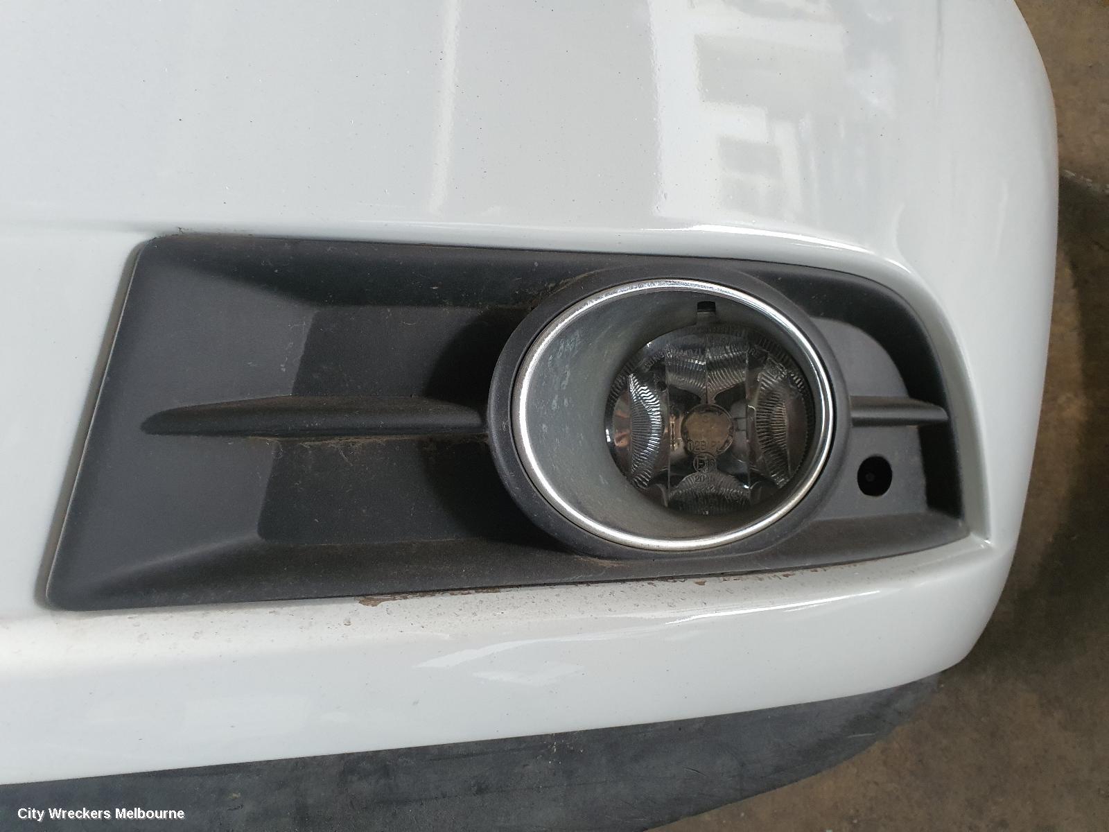 HOLDEN CRUZE LEFT INDICATOR/FOG/SIDE, BUMPER FOGLAMP, JG, 03/2009 - 02/2011