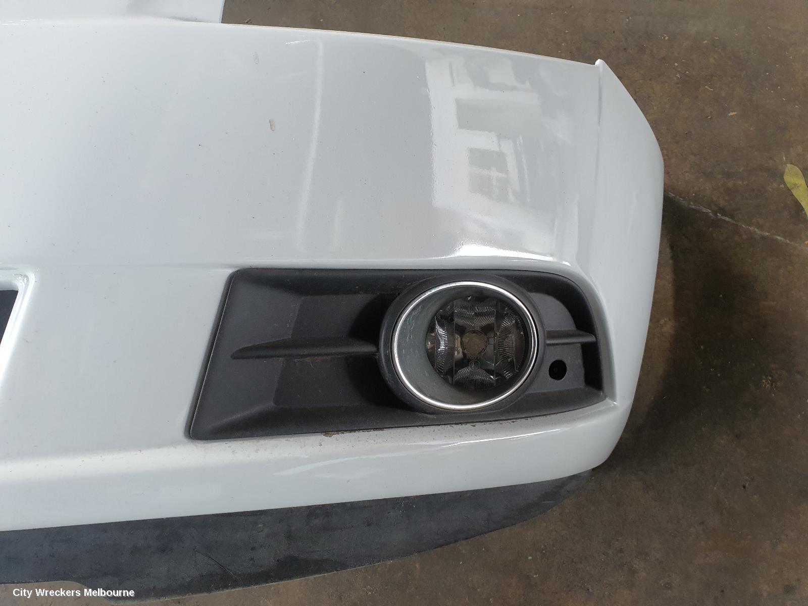 HOLDEN CRUZE LEFT INDICATOR/FOG/SIDE, BUMPER FOGLAMP, JG, 03/2009 - 02/2011