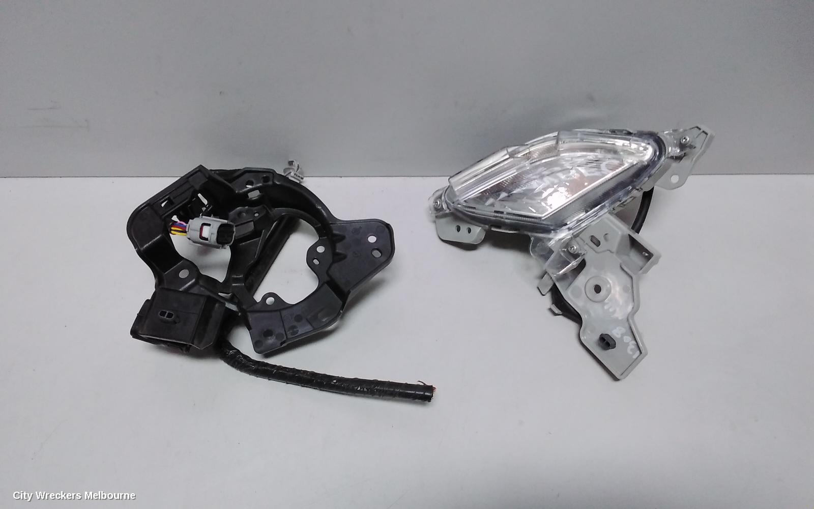 MAZDA CX3 LEFT INDICATOR/FOG/SIDE, BUMPER FLASHER, DK, 03/2015 ONWARDS