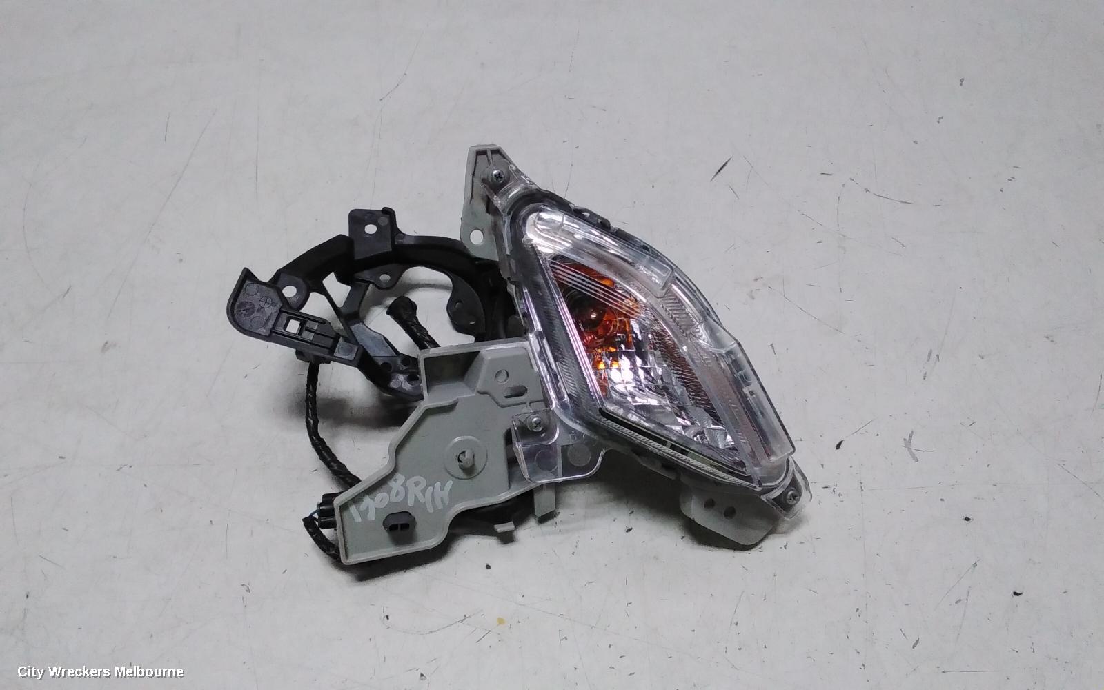 MAZDA CX3 RIGHT INDICATOR/FOG/SIDE, BUMPER FLASHER, DK, 03/2015 ONWARDS