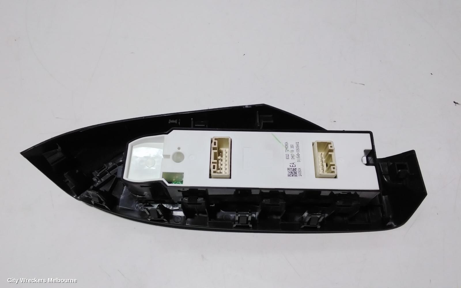 MAZDA CX3 PWR DR WIND SWITCH, RH FRONT (MASTER SWITCH), W/ AUTO FOLD TYPE, DK, 02/2017 ONWARDS