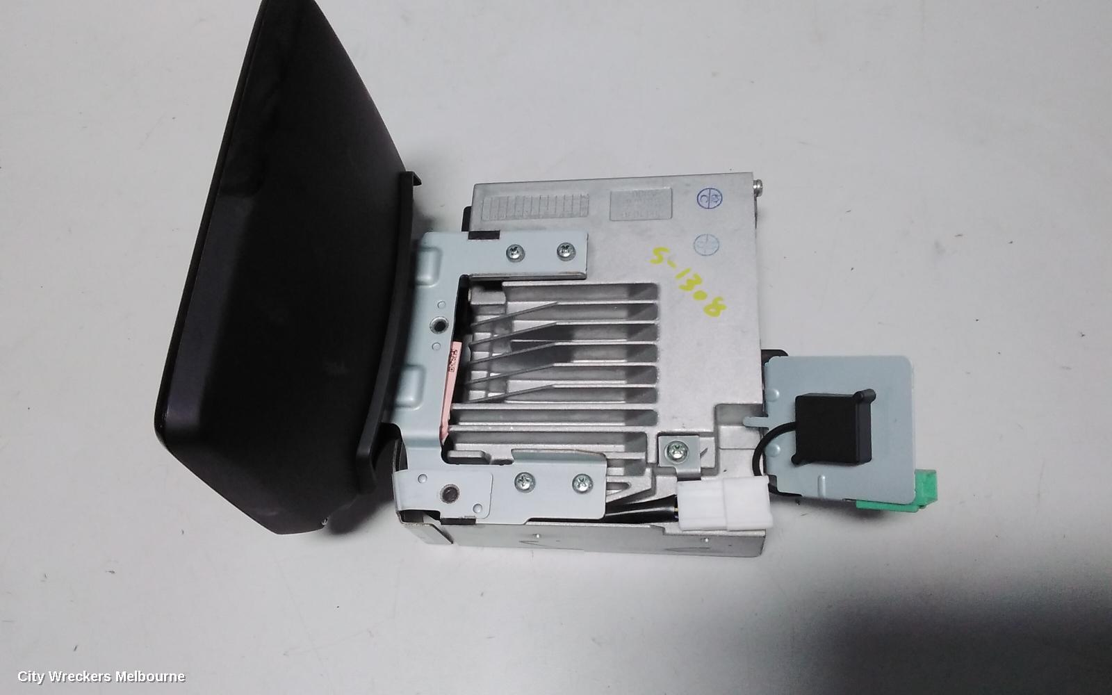 MAZDA CX3 RADIO/CD/DVD/SAT/TV, DISPLAY UNIT, DK, 03/2015 ONWARDS