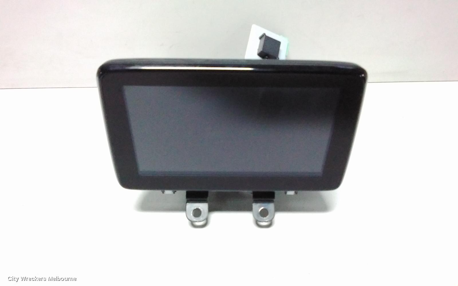 MAZDA CX3 RADIO/CD/DVD/SAT/TV, DISPLAY UNIT, DK, 03/2015 ONWARDS