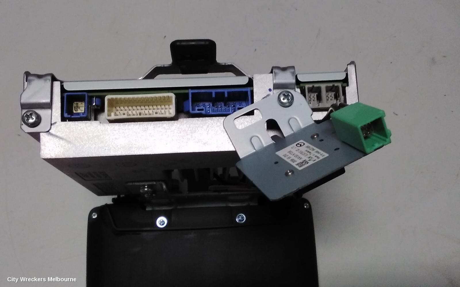 MAZDA CX3 RADIO/CD/DVD/SAT/TV, DISPLAY UNIT, DK, 03/2015 ONWARDS