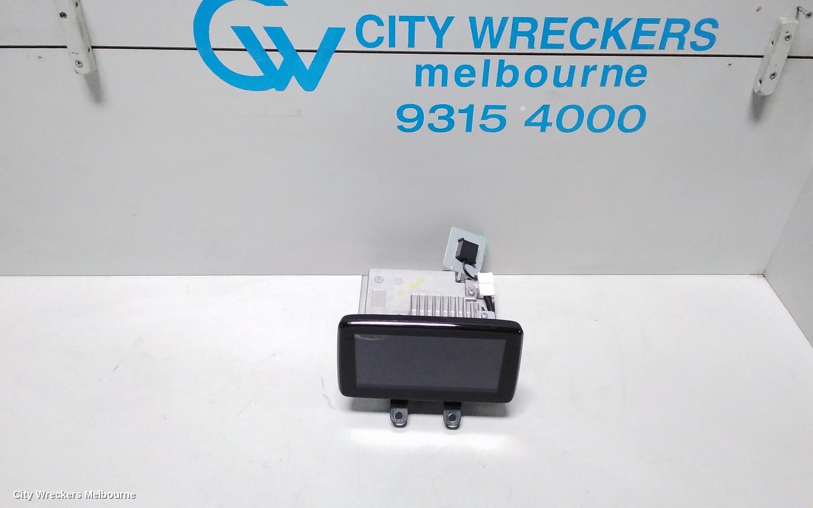 MAZDA CX3 RADIO/CD/DVD/SAT/TV, DISPLAY UNIT, DK, 03/2015 ONWARDS