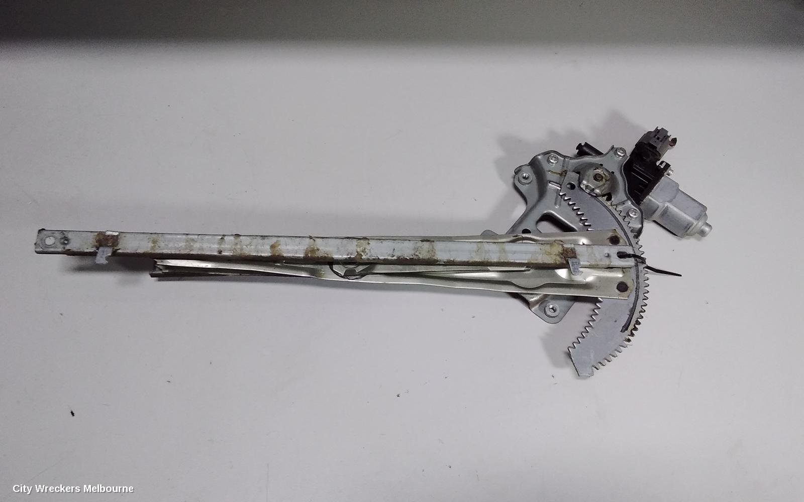 MITSUBISHI OUTLANDER LEFT FRONT WINDOW REG/MOTOR, ZG-ZH, POWER, 11/2006 - 10/2012